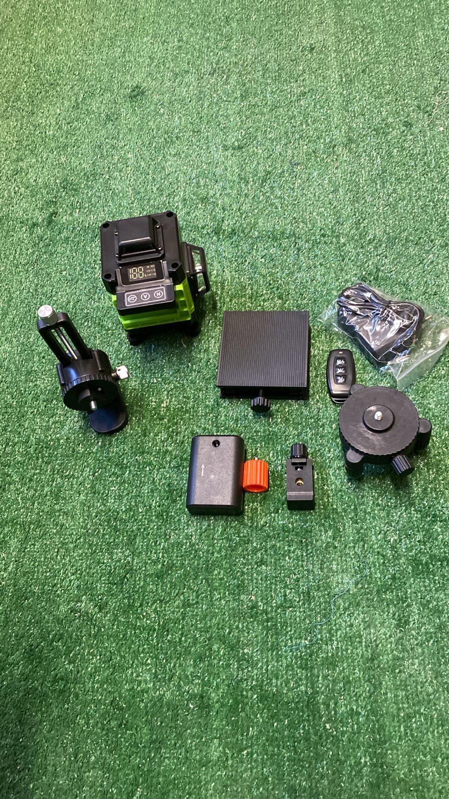 Livellatore laser a 16 linee(4D)