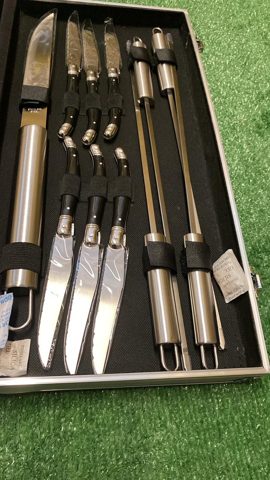 Set di utensili per barbecue - immagine 2