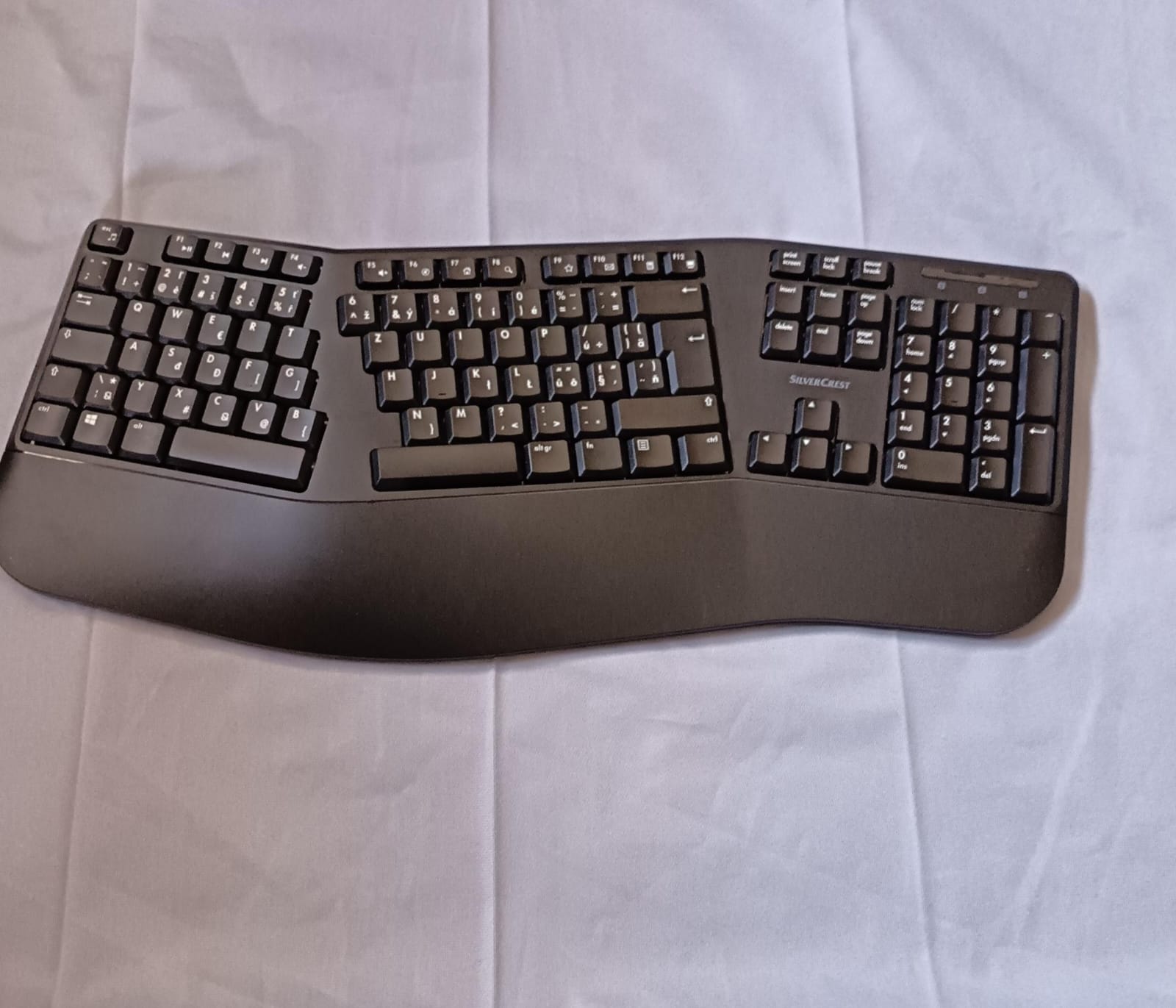 Tastiera ergonomica e wireless SILVERCREST