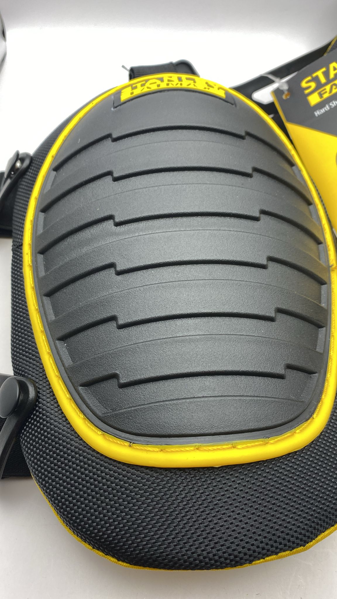 Ginocchiere con guscio rigido STANLEY FATMAX - immagine 2